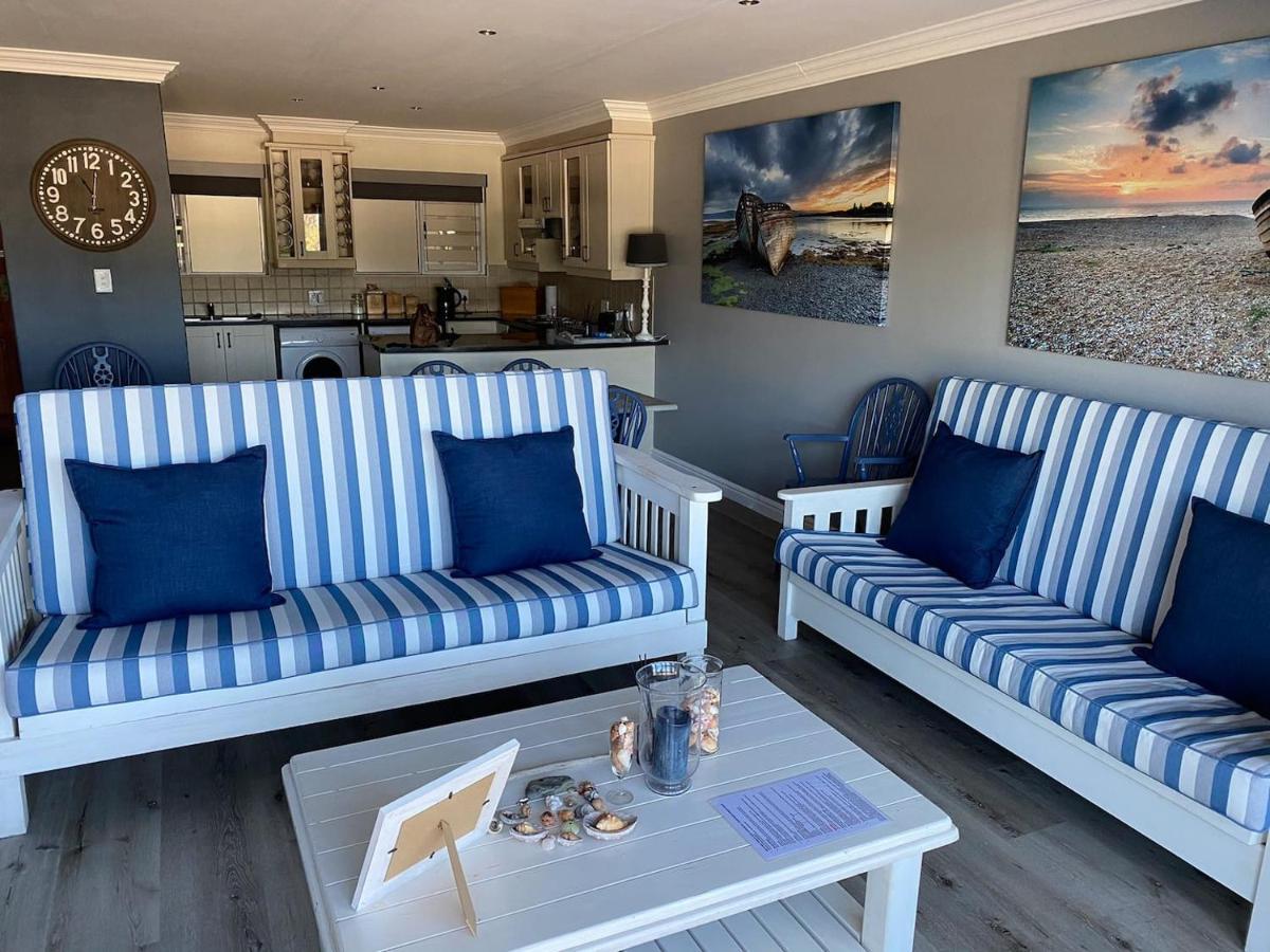 Modern Apartment Walking Distance To Main Beach Restaurants And Other Amenities Jeffreys Bay Εξωτερικό φωτογραφία