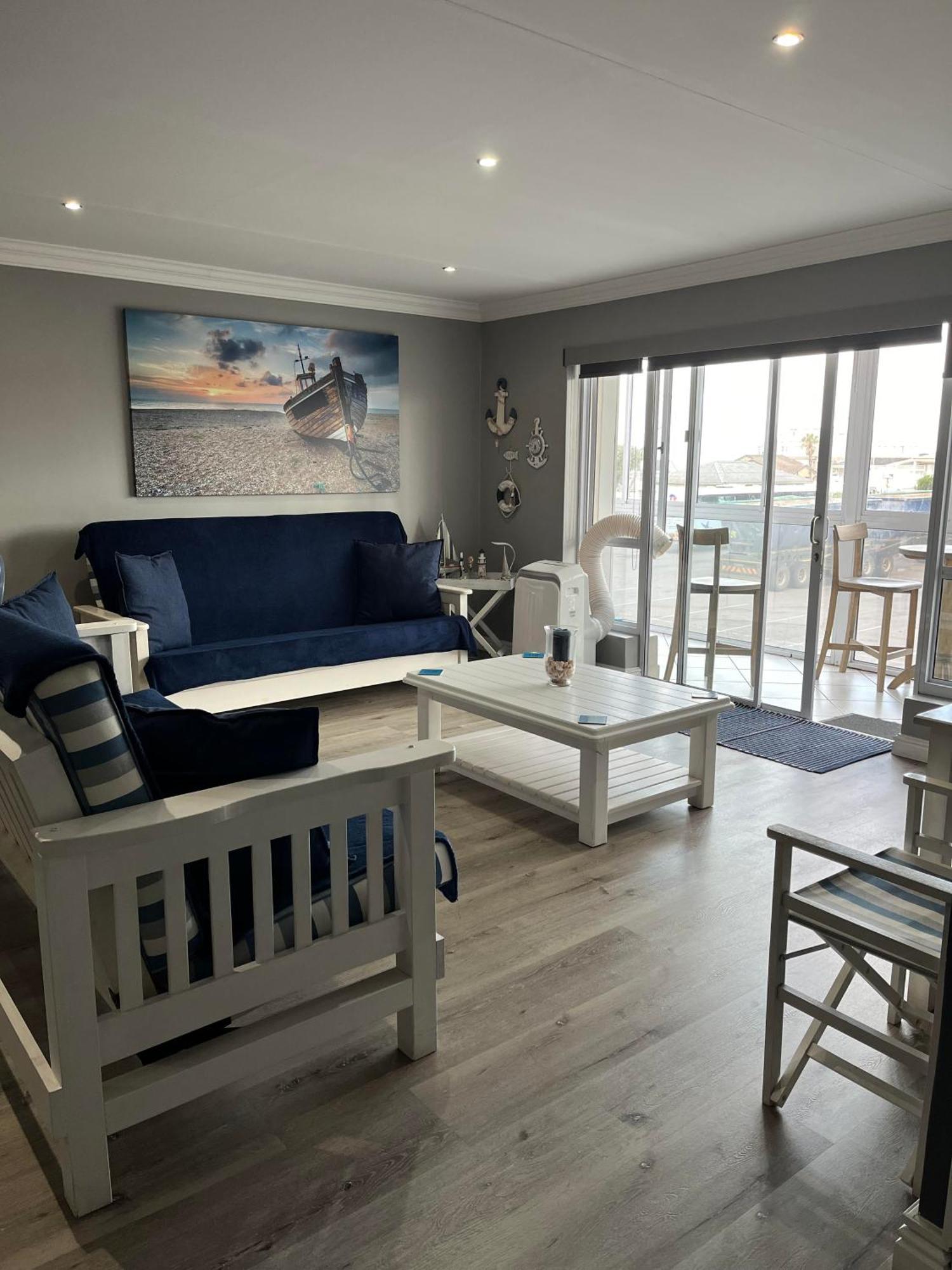 Modern Apartment Walking Distance To Main Beach Restaurants And Other Amenities Jeffreys Bay Εξωτερικό φωτογραφία